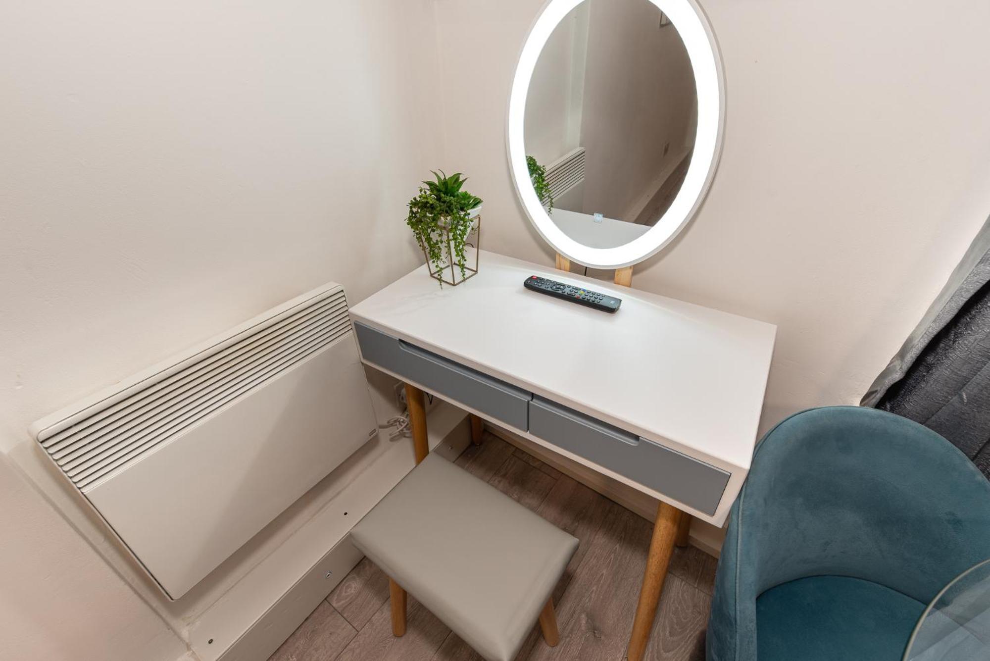 Chic Studio Apartment, Bus 18 To Euston In 30 Min. Londres Exterior foto